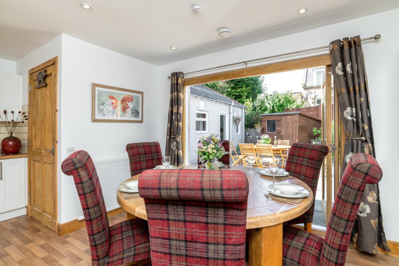 Dormie Cottage, Lovely Bright And Spacious Bungalow With Wood Fire Ballater Exterior photo